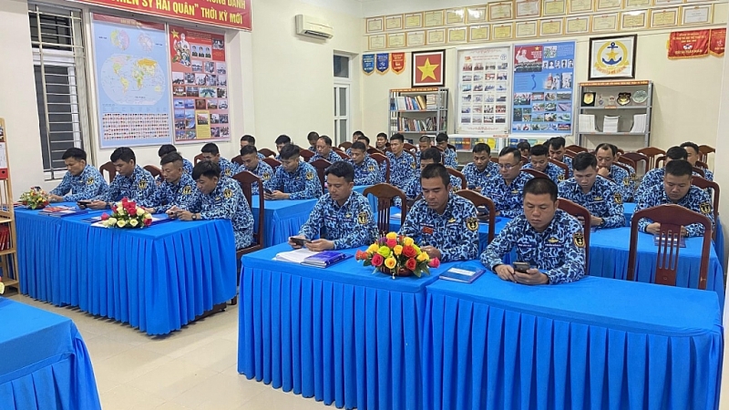 នាយទាហាន និងពលទាហាននៃកងពលតូចលេខ១៨៩ ប្រកួតប្រជែងដើម្បីស្វែងយល់អំពីទំនាក់ទំនងមិត្តភាពវៀតណាម-គុយបា