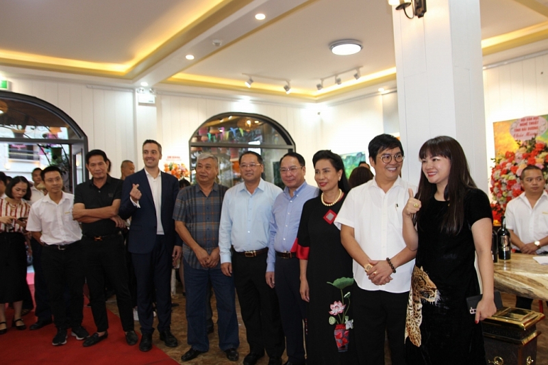 ការតាំងពិព័រណ៍គំនូរ 