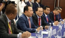កម្ពុជាស្នើបើកជើងហោះហើរបន្ថែមទៅកាន់វៀតណាមដើម្បីជំរុញការអភិវឌ្ឍទេសចរណ៍