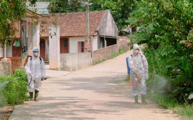 GNI គាំទ្រការសម្លាប់មេរោគ និងការការពារជំងឺសម្រាប់គ្រួសារជាង ១,០០០ បន្ទាប់ពីព្យុះទី ៣ នៅ Tuyen Quang
