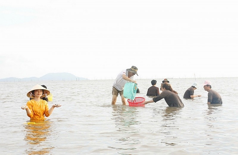 Ca Mau ផ្សព្វផ្សាយទេសចរណ៍ពី Famtrip