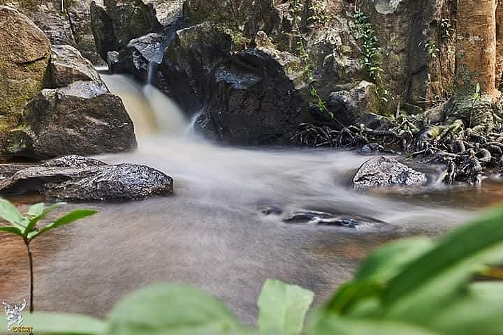 ទឹកធ្លាក់ចង្រ្កានរយនៅសៀមរាប ទេសភាពត្រកាលអង្រួនចិត្តចង់ទៅលេង