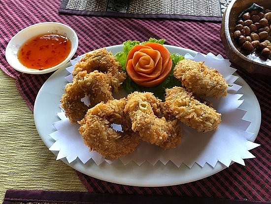 ឃ្លាន​ម្ហូប​ថៃ​មក​សាក​នៅ​ហាង​ទាំង​នេះ​មក​ធានា​ថា​ពេញ​ចិត្ត​ហ្មង