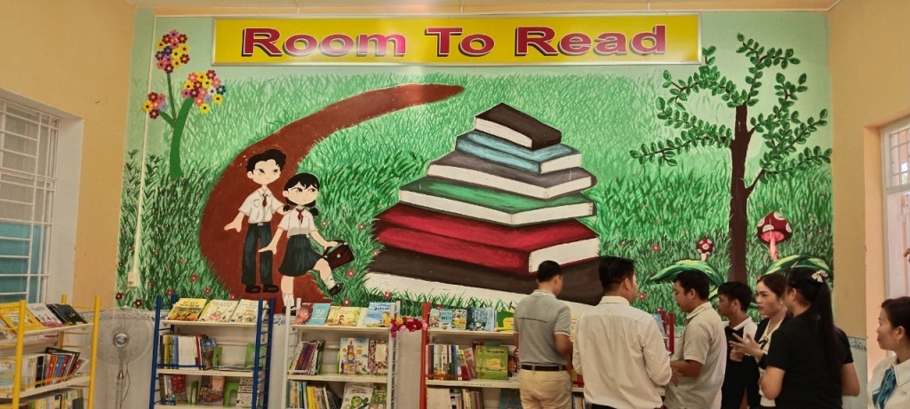Room to Read បានបរិច្ចាគ "បណ្ណាល័យមិត្តភាព" ទី១០ ដល់ខេត្ត Hau Giang