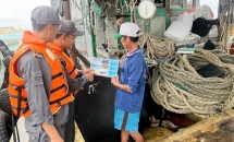 ក្រុមឃ្លាំមើលជលផលលេខ៤ ផ្សព្វផ្សាយការឃោសនា និងគាំទ្រដល់អ្នកនេសាទក្នុងការទប់ស្កាត់ និងប្រយុទ្ធប្រឆាំងនឹងការនេសាទខុសច្បាប់ (IUU)