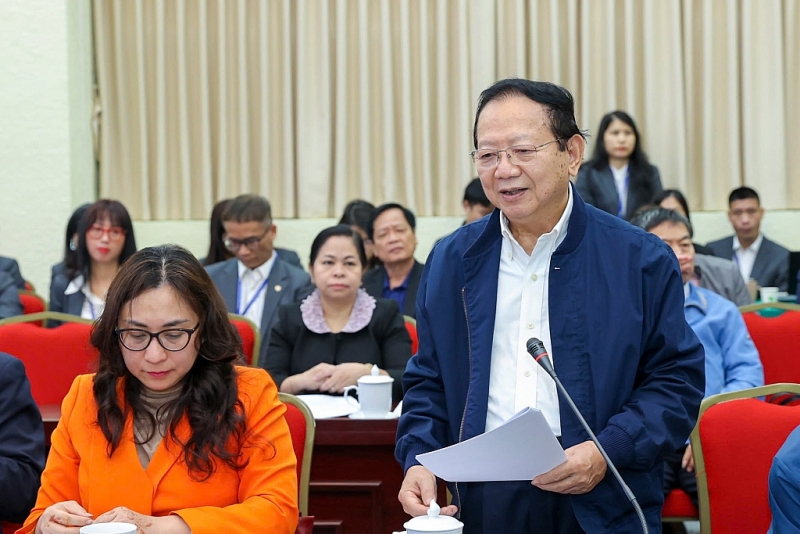 ការទូតសេដ្ឋកិច្ច៖ ទស្សនៈពីសកម្មភាពរបស់សមាគមមិត្តភាពវៀតណាម-សិង្ហបុរី ការទូតសេដ្ឋកិច្ច៖ ទស្សនៈពីសកម្មភាពរបស់សមាគមមិត្តភាពវៀតណាម-សិង្ហបុរី