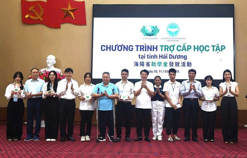 ទីក្រុង Hai Phong៖ ការធ្វើសមាហរណកម្មសកម្មភាពការទូតប្រជាជនទៅក្នុងគម្រោងមិនមែនរដ្ឋាភិបាល ទីក្រុង Hai Phong៖ ការធ្វើសមាហរណកម្មសកម្មភាពការទូតប្រជាជនទៅក្នុងគម្រោងមិនមែនរដ្ឋាភិបាល