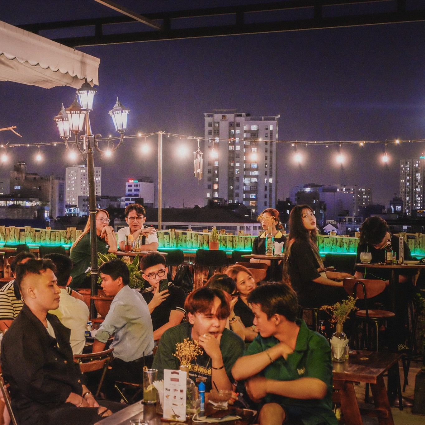cafe rooftop anh 10