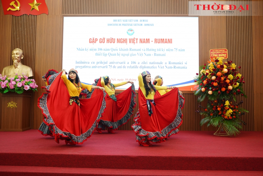 ទំនាក់ទំនងវៀតណាម - រ៉ូម៉ានី កំពុងឆ្លងកាត់សម័យកាលដ៏ស្រស់ស្អាត និងសកម្មបំផុត
