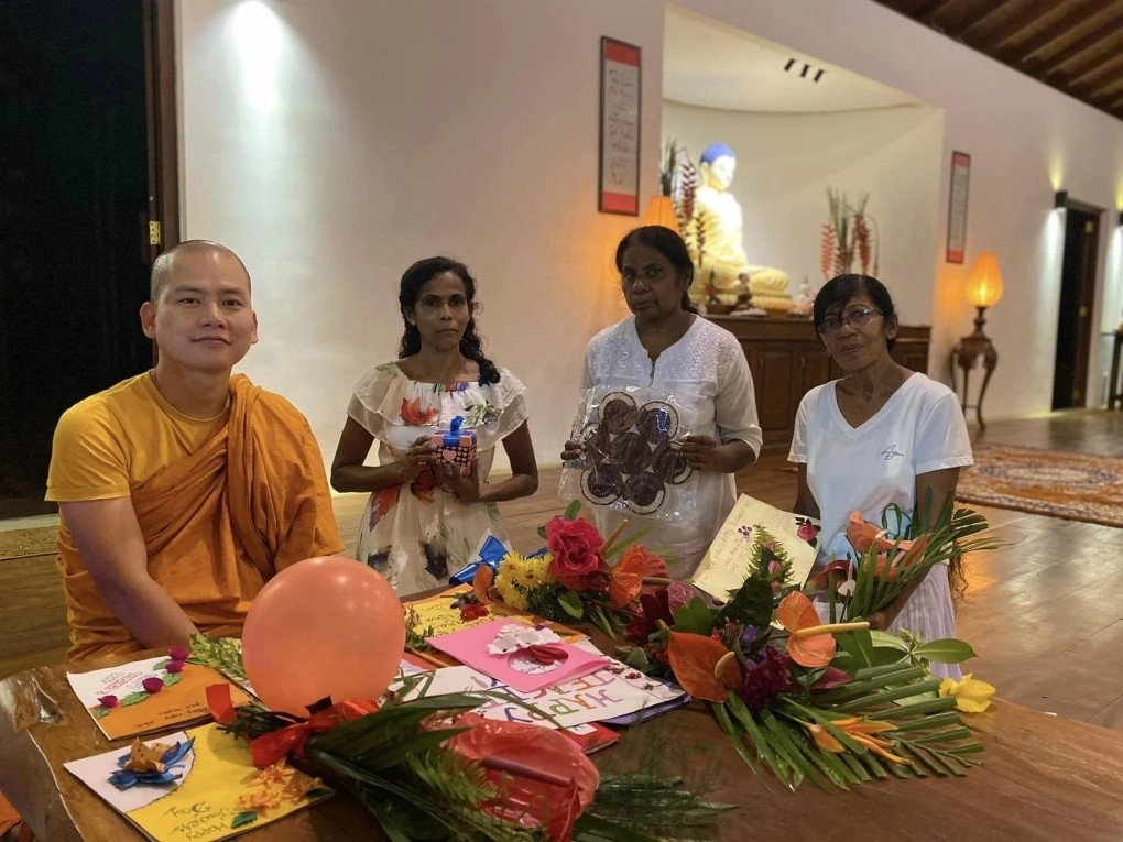 ដំណើរបង្រៀនភាសាវៀតណាមនៅ Sri Lanka