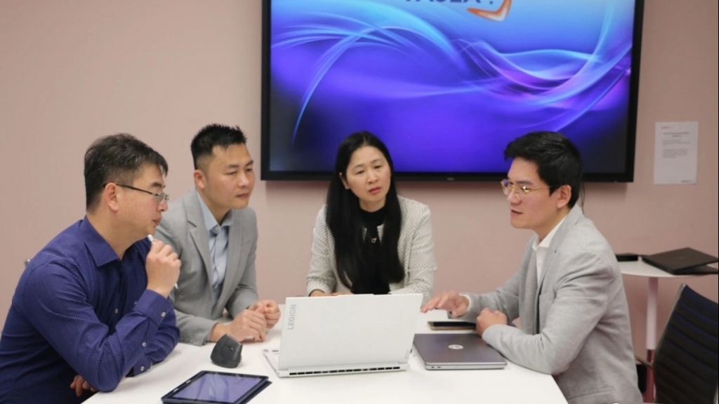 រៀនភាសាវៀតណាមក្នុងយុគសម័យ ៤.០៖ រៀនពាក្យតាមទូរស័ព្ទ អនុវត្តការនិយាយជាមួយ AI