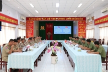 នគរបាលខេត្ត Kien Giang (វៀតណាម) និងនគរបាលខេត្តជាប់ព្រំដែនកម្ពុជាចំនួនបី រក្សាកិច្ចសហប្រតិបត្តិការមិត្តភាព និងជួយគ្នាទៅវិញទៅមក