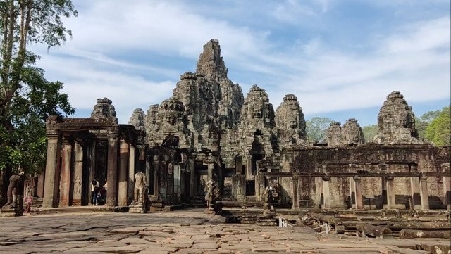 ខេត្តទាំង១០ ដែលសម្បូរប្រាសាទបុរាណជាងគេ
