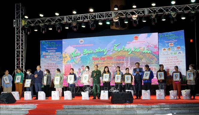 មនោសញ្ចេតនាក្នុងកម្មវិធី 