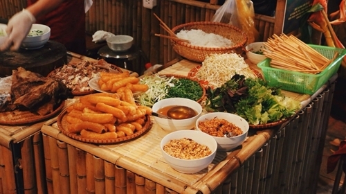 ទីក្រុងហាណូយស្ថិតក្នុងចំណោមគោលដៅដែលមានម្ហូបអាហារល្បីឈ្មោះចំនួន ២៥ នៅលើពិភពលោក