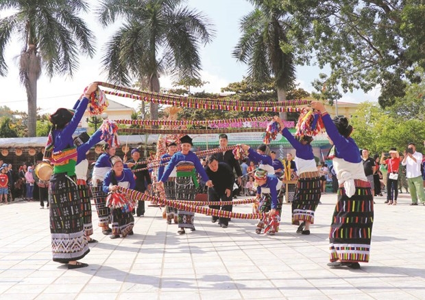 សិល្បៈរបាំ ស្វែ នៃជនជាតិ ថាយ -បេតិកភណ្ឌវប្បធម៌អរូបីតំណាងនៃមនុស្សជាតិ
