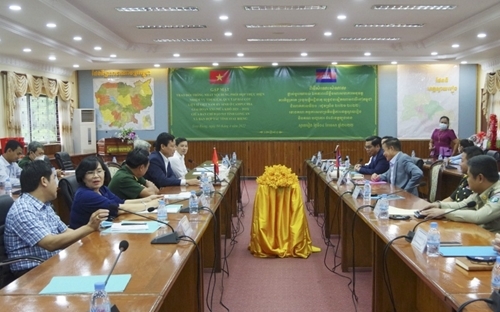 ខេត្ត Long An ប្រមូលអដ្ឋិធាតុយុទ្ធជនពលីជាង ២១៥០ អដ្ឋិធាតុនៅខេត្តស្វាយរៀង