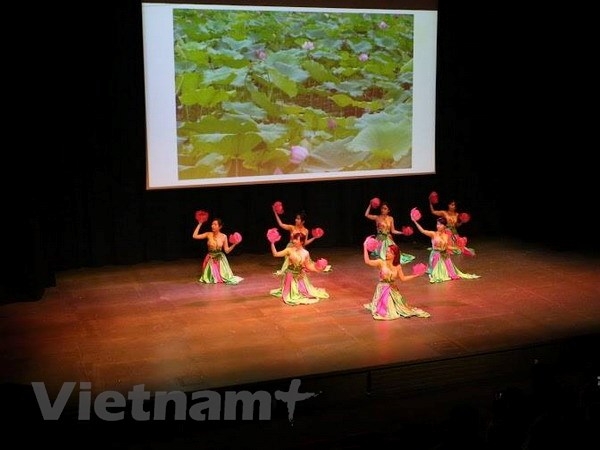 ទីកន្លែងតភ្ជាប់សហគមន៍និស្សិតវៀតណាមនៅប្រទេសអង់គ្លេស