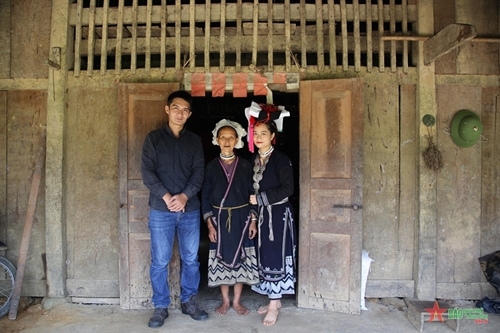 ភូមិជនជាតិ Dao Tien ឆ្ពោះទៅរកការអភិវឌ្ឍទេសចរណ៍ ភូមិជនជាតិ Dao Tien ឆ្ពោះទៅរកការអភិវឌ្ឍទេសចរណ៍