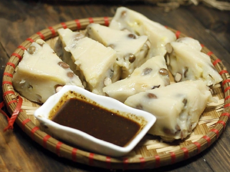 នំកូរជ្រលក់ទឹកសឿង - ជាម្ហូបសាមញ្ញនិងឆ្ងាញ់មួយរបស់ប្រជាជន Ha Noi ជាច្រើនជំនាន់