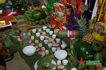 ពិធីបួងសួងសុំសេចក្តីសុខសេចក្ដីចម្រើនរបស់ជនជាតិ Tay