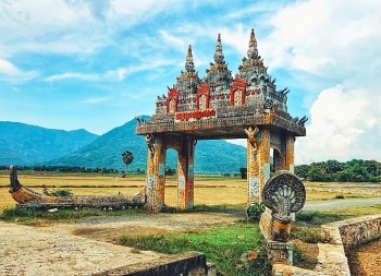 ត្បូងទេសចរណ៍ដែលកំពុងលេចធ្លោនៅភាគនារតីមាតុភូមិ - ខេត្ត An Giang អាថ៌កំបាំង ប៉ុន្តែពោរពេញដោយកន្លែងដ៏ស្រស់ស្អាត