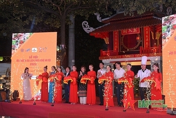 បើកពិធីបុណ្យម្ហូបអាហារនិងទេសចរណ៍ភូមិសិប្បកម្មនៅទីក្រុងហាណូយឆ្នាំ២០២២