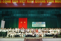 ជំរុំរដូវក្តៅវៀតណាមឆ្នាំ ២០២២៖ ការផ្លាស់ប្តូរយុវជនវៀតណាមនៅឯបរទេសជាមួយកម្មាភិបាល​យុទ្ធជនតំបន់ទី ៤ នៃកងទ័ពជើងទឹកវៀតណាម
