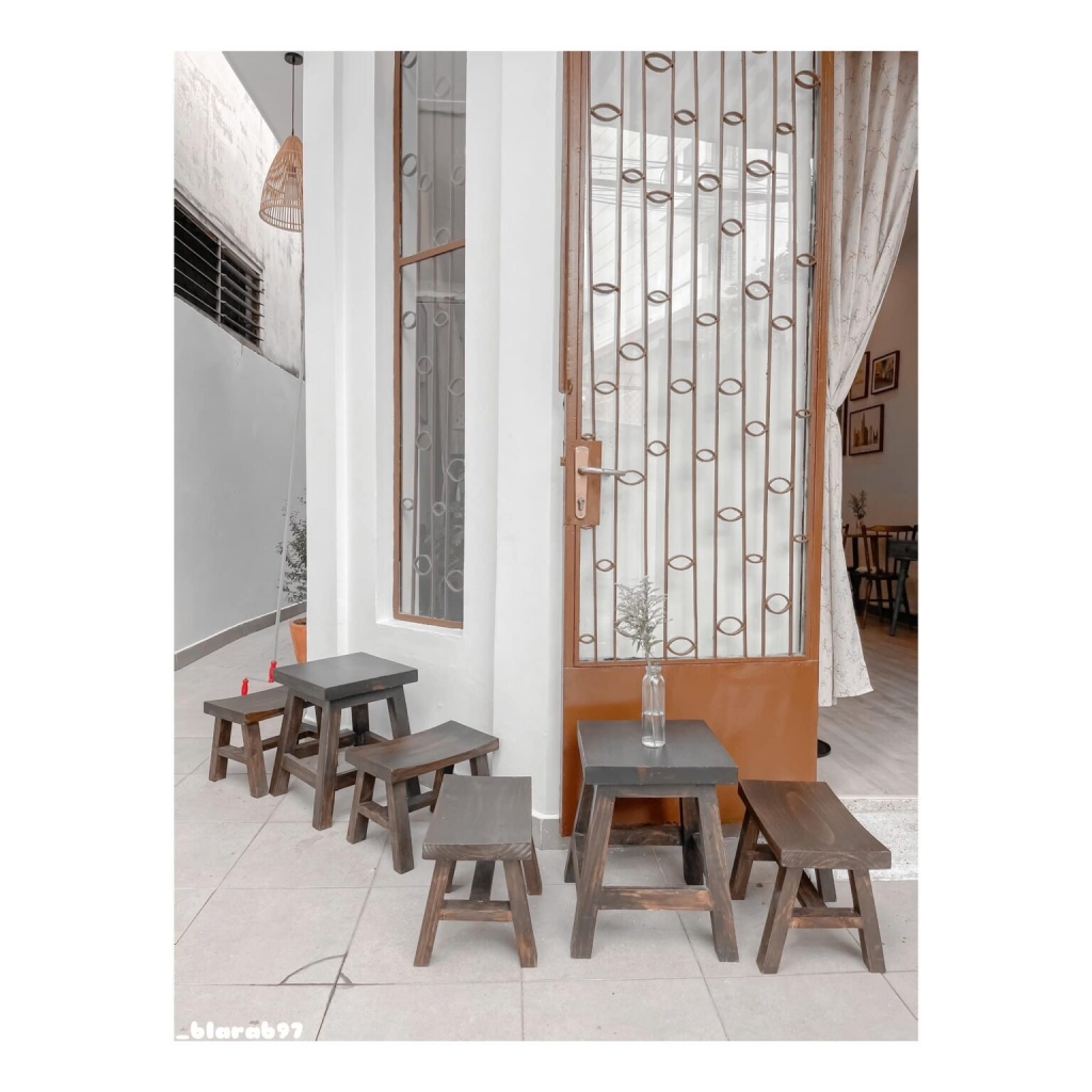 ហាងកាហ្វេស្ងៀមស្ងាត់ចំនួន ៤ នៅទីក្រុង Ho Chi Minh