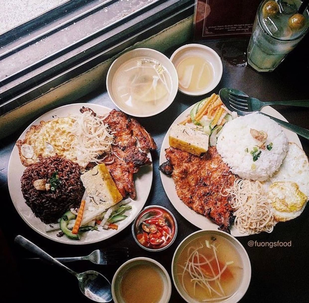 ហាងលក់បាយស្រូបរស់ជាតិឆ្ងាញ់ពិសារចំនួន ៣កន្លែង នៅកណ្តាលក្រុង Ha Noi