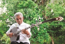 សិល្បៈចម្រៀងចាប៉ីរបស់ ជនជាតិ ខ្មែរ ណាមបូ