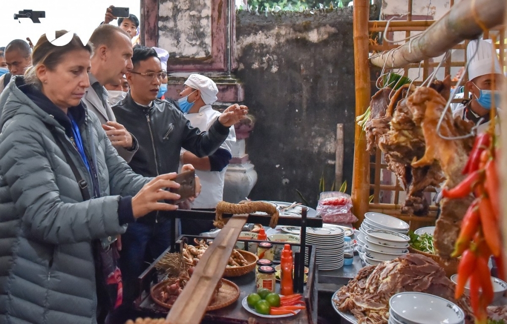 ភូមិហ្វើ Van Cu ឈានទៅដល់ទីផ្សារពិភពលោក