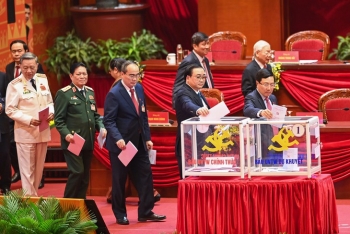 នៅថ្ងៃទី ៣១ ខែមករា គណៈកម្មាធិការមជ្ឈិមបក្សនីតិកាលទី១៣ នឹងបោះឆ្នោតជ្រើសតាំងការិយាល័យនយោបាយ និងអគ្គលេខាបក្សកុម្មុយនិស្តវៀតណាម
