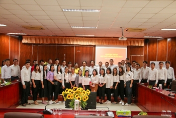 និស្សិតកម្ពុជាជួបសំណេះសំណាលគ្នានិងអបអរសាទរនិទាឃរដូវឆ្នាំ ២០២១