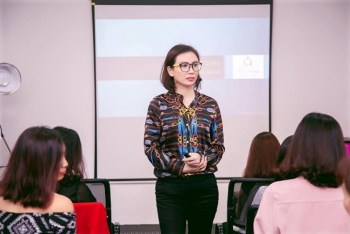 Nancy Nguyen អ្នកតភ្ជាប់និងពង្រីកអាជីវកម្មរបស់នារីវៀតណាមនៅសិង្ហបុរី