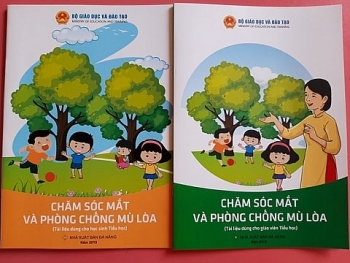 មូលនិធិ Fred Hollows ឧបត្ថម្ភឯកសារជិត ៩៦.០០០ ស្តីពីការថែរក្សាភ្នែកសម្រាប់សាលារៀននៅក្រុង Hai Duong