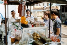 ផ្សារ Samsen គឺជាកន្លែងថែរក្សានិងលើកកម្ពស់តម្លៃវប្បធម៌ប្រពៃណីវៀតណាម នៅប្រទេសថៃ