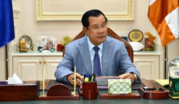 សម្តេចតេជោ ហ៊ុន សែន នាយករដ្ឋមន្ត្រីកម្ពុជា បានចេញបទបញ្ជាថ្មី និងបន្ទាន់មួយទៅកាន់អភិបាខេត្តទាំង២៤ ឱ្យរៀបចំ ទីកន្លែងព្យាបាលអ្នកកើតជំងឺកូវីដ១៩ (COVID-19)