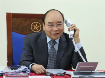 លោកនាយករដ្ឋមន្រ្តីវៀតណាម Nguyen Xuan Phuc អញ្ជើញធ្វើកិច្ចសន្ទនាតាមទូរស័ព្ទជាមួយនាយករដ្ឋមន្រ្តីឡាវ និងនាយករដ្ឋមន្រ្តីកម្ពុជា