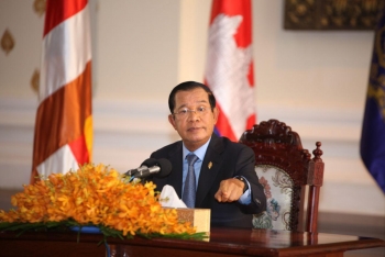 ផ្អាកការនាំចេញអង្ករស និងស្រូវ ដើម្បីធានាសន្តិសុខស្បៀងក្នុងស្រុក ចាប់អនុវត្តន៍ពីថ្ងៃទី៥ ខែមេសា ឆ្នាំ២០២០ រហូតមានបទបញ្ជាថ្មី