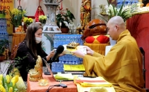 ប្រជាជនវៀតណាមនៅប្រទេសប៉ូឡូញបន់ស្រន់សុំសេចក្តីសុខនៅដើមឆ្នាំថ្មីឆ្នាំ២០២១