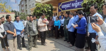 ក្រុមការងាររបស់រាជរដ្ឋាភិបាលកម្ពុជា ចុះជួយមូលដ្ឋានពង្រឹងវិធានការបង្ការជម្ងឺ(កូវីដ១៩)នៅខេត្តមួយចំនួន