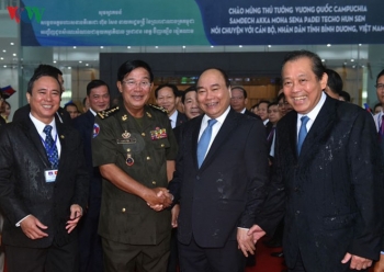 វៀតណាមនិងកម្ពុជារឹតចំណងសាមគ្គីភាពក្នុងការប្រយុទ្ធប្រឆាំងនឹងជំងឺសកលកូវីដ១៩( Covid-19)