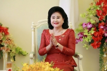 សម្តេចកិត្តិព្រឹទ្ធបណ្ឌិត ប៊ុន រ៉ានី ហ៊ុនសែន ថ្លែងអំណរគុណ MGN EMPEROR BANKនិង VIETNAM BUSINESS CLUB IN CAMBODIA បានឧបត្ថម្ភដល់កាកបាទក្រហមកម្ពុជា