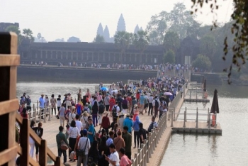 ក្រសួងទេសចរណ៍កម្ពុជាកំពុងសិក្សាយុទ្ធសាស្ត្រថ្មី ដើម្បីទាក់ទាញទេសចរ