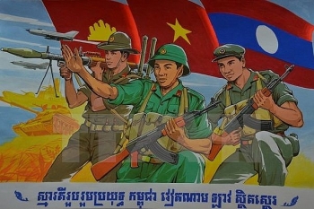 វៀតណាម - កម្ពុជា៖ ពីសាមគ្គីភាពប្រយុទ្ធប្រឆាំងនឹងការឈ្លានពានរបស់សត្រូវរហូតដល់ការ រួបរួមគ្នាយកឈ្នះលើជំងឺរាតត្បាតសកល Covid-19