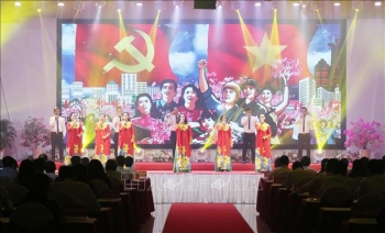ខេត្ត Nghe An រៀបចំយ៉ាងមហោឡារិកនូវពិធីរំលឹកខួបលើកទី១៣០នៃទិវាកំណើតរបស់ លោកប្រធានហូជីមិញ