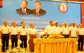 គណបក្សប្រជាជនកម្ពុជា សម្រេចផ្អាកការប្រារព្ធខួបលើកទី៦៩ ការបង្កើតគណបក្សដោយសារបញ្ហាជំងឺ COVID-19