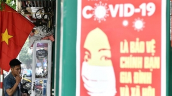 CNN៖ តើប្រទេសវៀតណាមរក្សាអត្រា «សូន្យ» នៃចំនួនអ្នកស្លាប់ដោយសារជំងឺរាតត្បាត កូវីដ១៩ យ៉ាងដូចម្តេច?