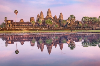 កន្លែងដែលមានទេសភាពដ៏ស្រស់ស្អាតគួរឲ្យទាក់ទាញបំផុតទាំង១០នៅកម្ពុជា
